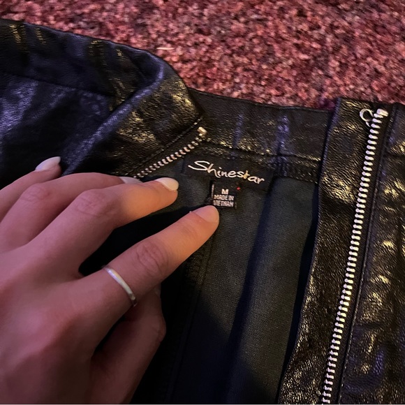 Leather skirt - Picture 2 of 3